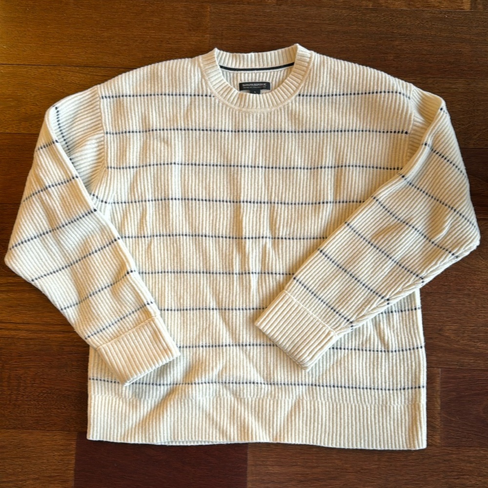 Banana Republic Sweater
